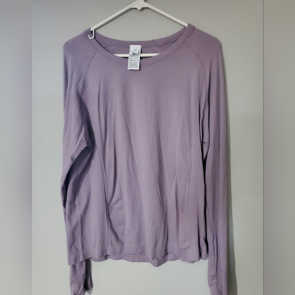 Old Navy Tops - Purple Old Navy Top With Thumb Holes